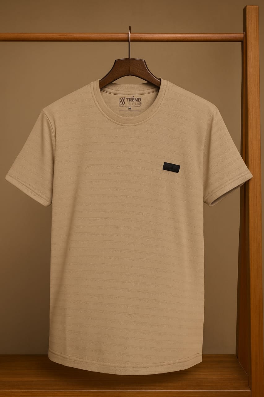 > Beige jacquard T-shirt for men with subtle woven pattern, casual summer wear – HOODIX fashion


